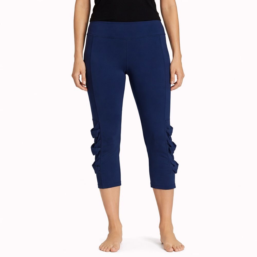 Navy Blue Women's Cropped Pants